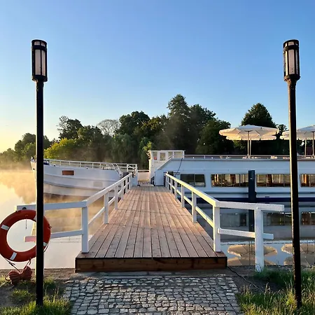 Schmoeckwitz ホテル 3*