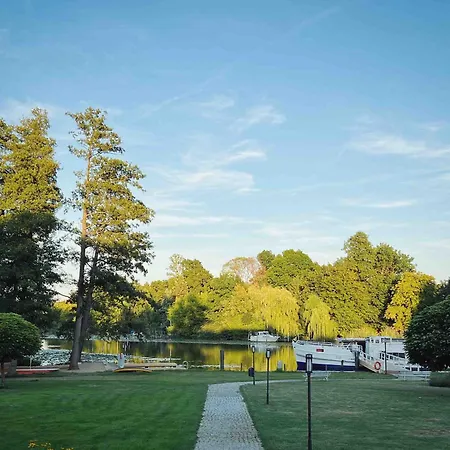 Schmoeckwitz ベルリン