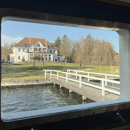 Schmoeckwitz Szálloda 3*