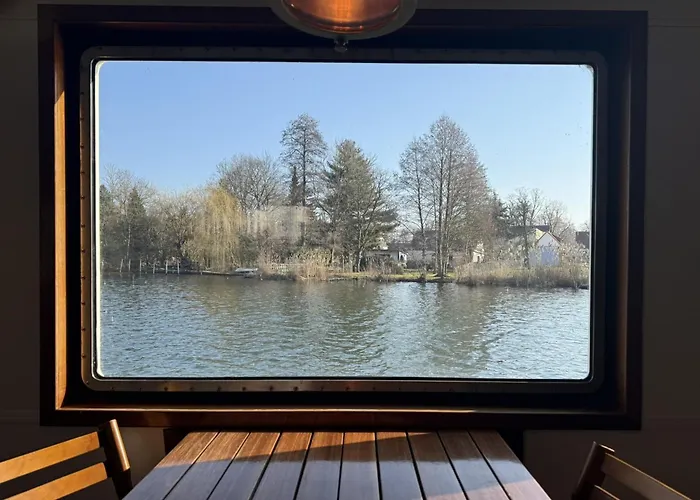 Hotel Schmoeckwitz 3*