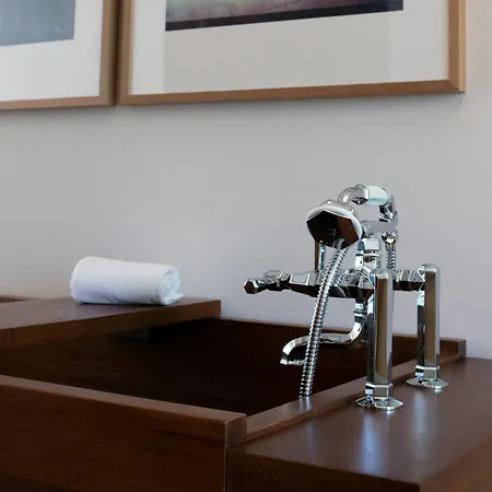 Schmoeckwitz 3* برلين