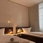 Schmoeckwitz 3* Berlin