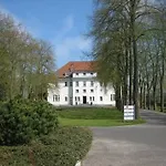 Schmoeckwitz 3* Berlin
