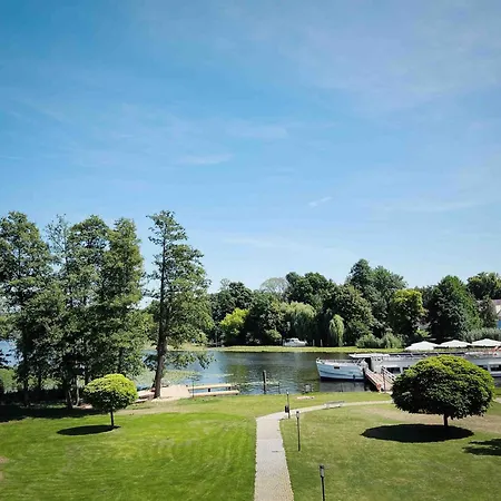 Otel Schmoeckwitz Berlin