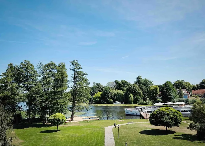 Otel Schmoeckwitz Berlin