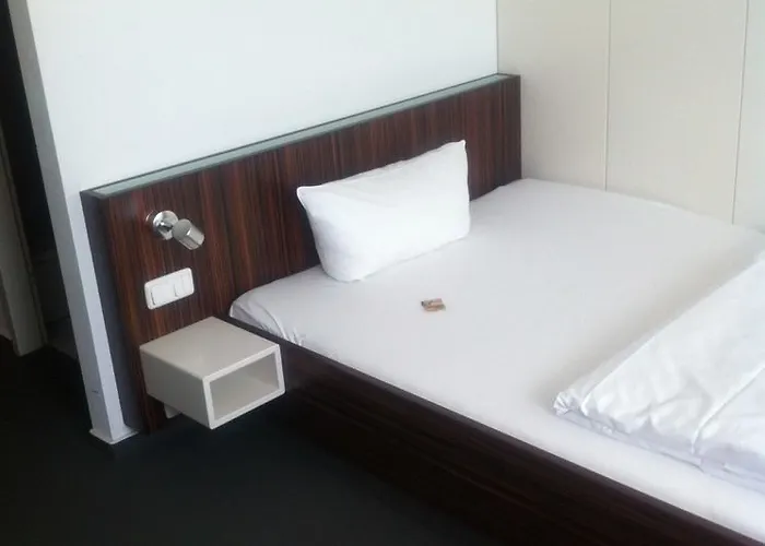 Schmoeckwitz Hotell 3*