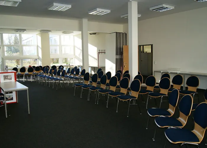 Schmoeckwitz Otel 3*